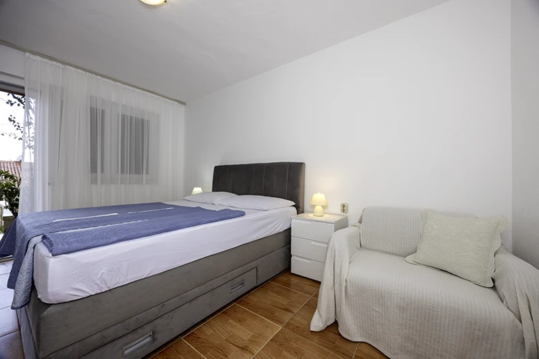 Apartments Villa Ambasador, Brela - bedroom