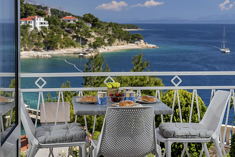 Apartments Annabell, Brela - balcony with sea view