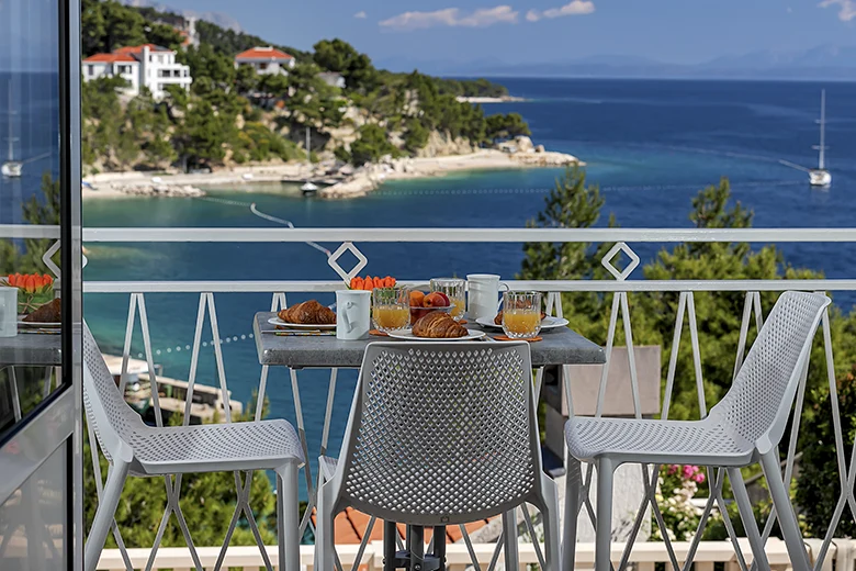 Apartments Annabell, Brela - balcony with sea view