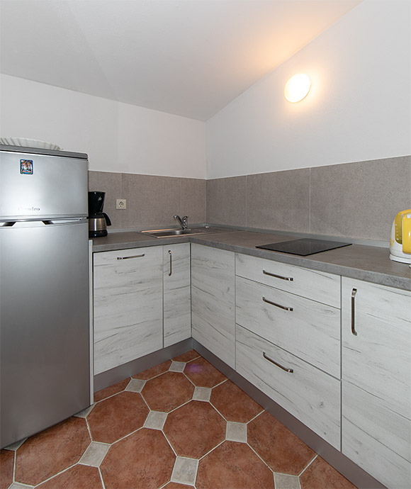 Apartments Brelasunshine, Brela - kitchen