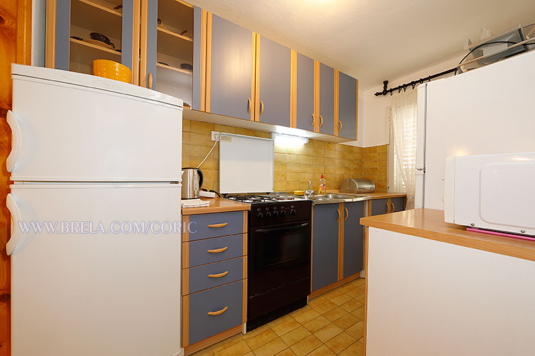 apartments Ćorić - kitchen