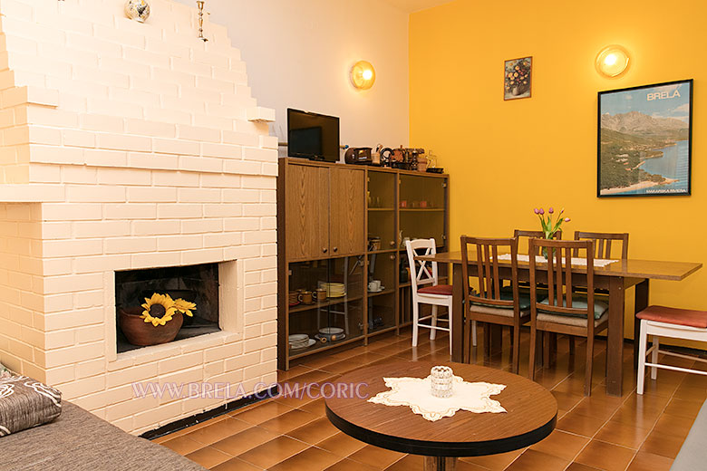 apartments Ćorić - dining room