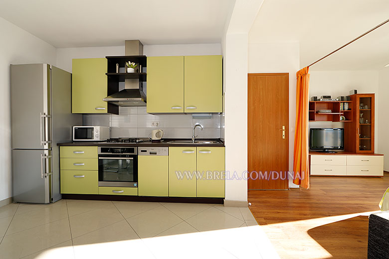 apartments Dunaj, Brela - kitchen