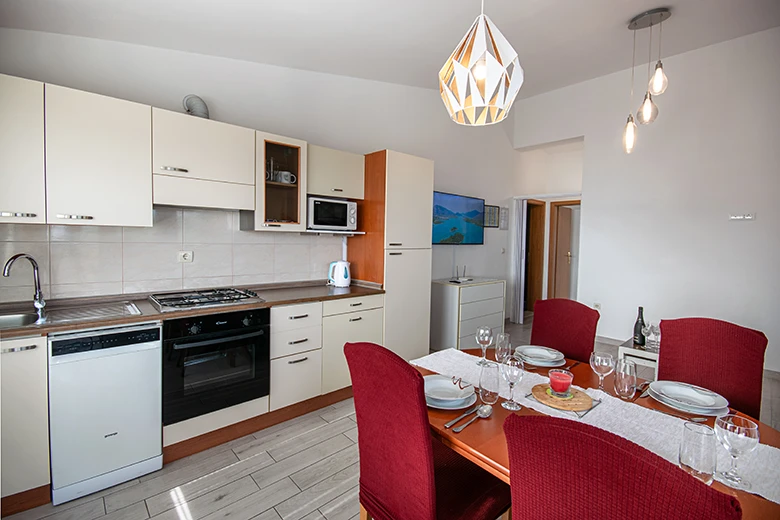 apartments Dunaj, Brela - kitchen