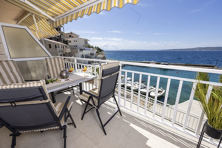 Apartments StoMarica, Brela - balcony with sea view