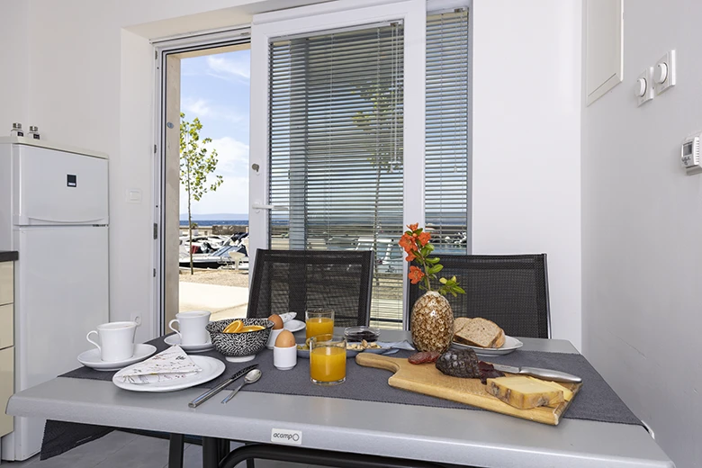 Apartments StoMarica, Brela - dining room