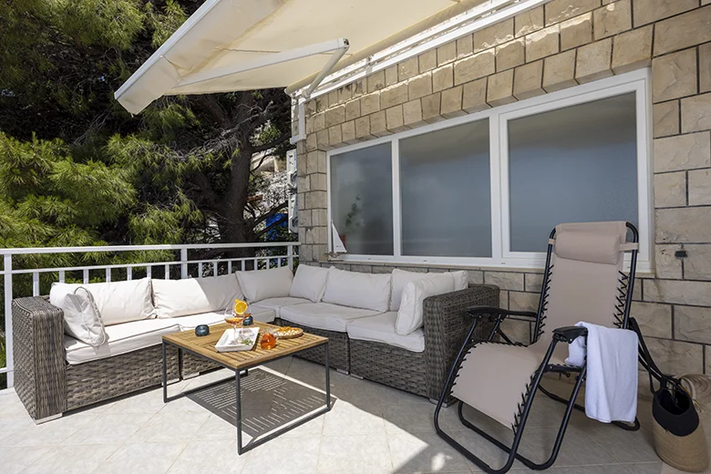 Apartments StoMarica, Brela - veranda with sea view