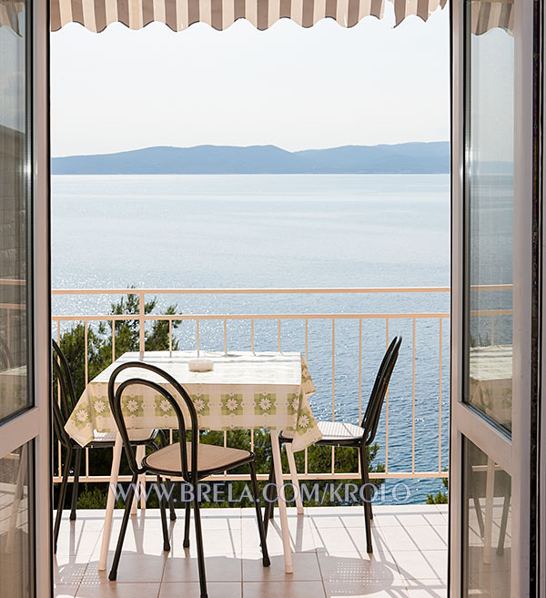 apartments Krolo, Brela - balcony with sea view