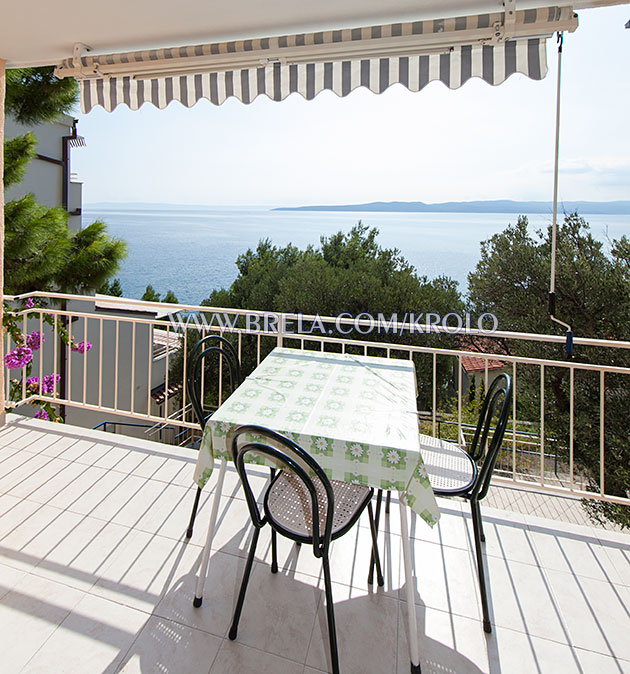 apartments Krolo, Brela - balcony with sea view