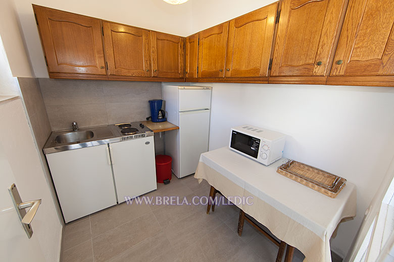 apartments Ledi, Brela - kitchen