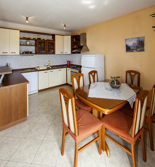 Apartments Mila, Brela - dining room, Brela Dunaj