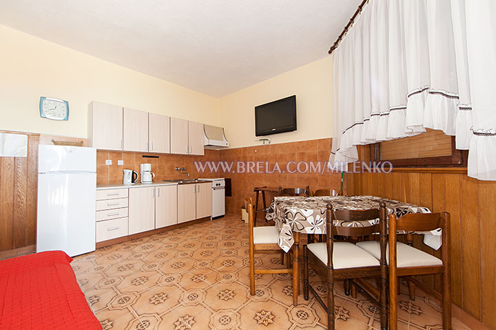 Brela, apartments Milenko - kitchen, dining room