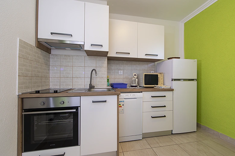 apartments Tunja, Brela - kitchen
