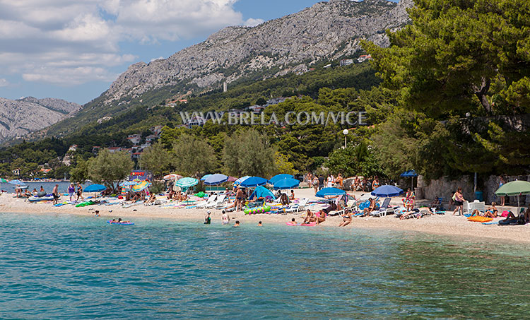 Beach at hotel Berulia - Brela, Kroatine