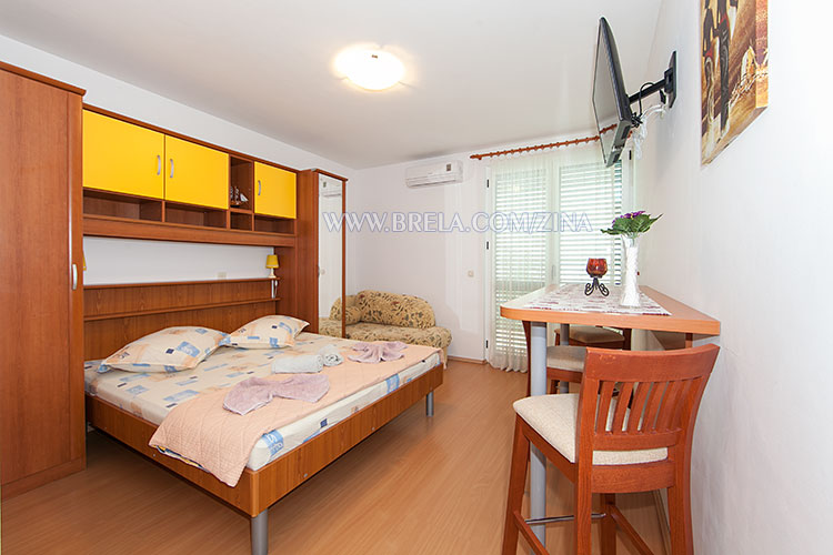 apartment Zina in Brela - bedroom